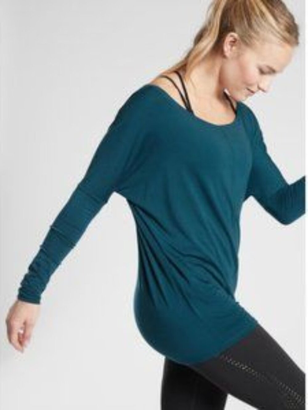 Athleta Blue Essence Flow Long Sleeve Top